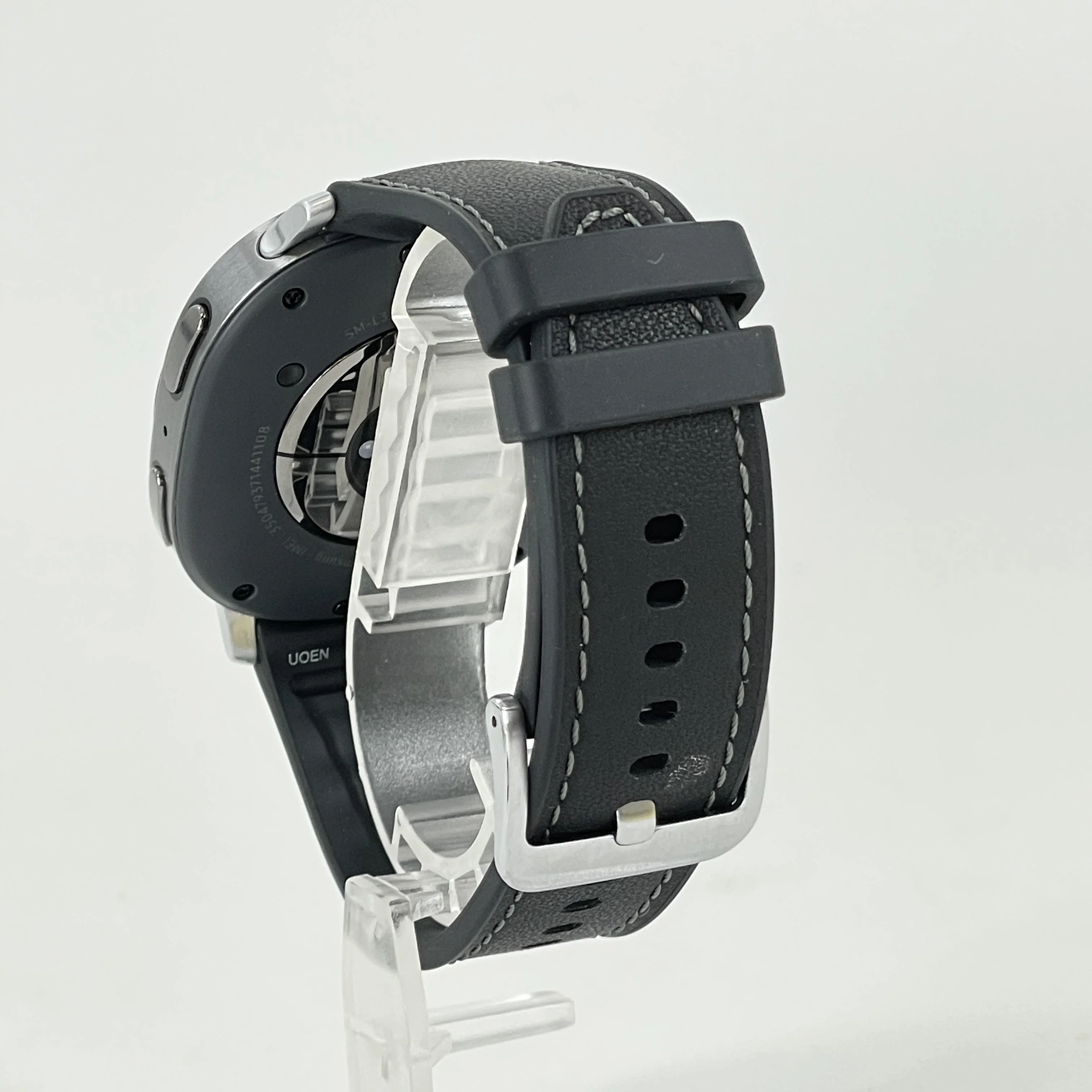 Samsung Galaxy Watch8 44mm Graphite Unlocked 32GB - Image 6