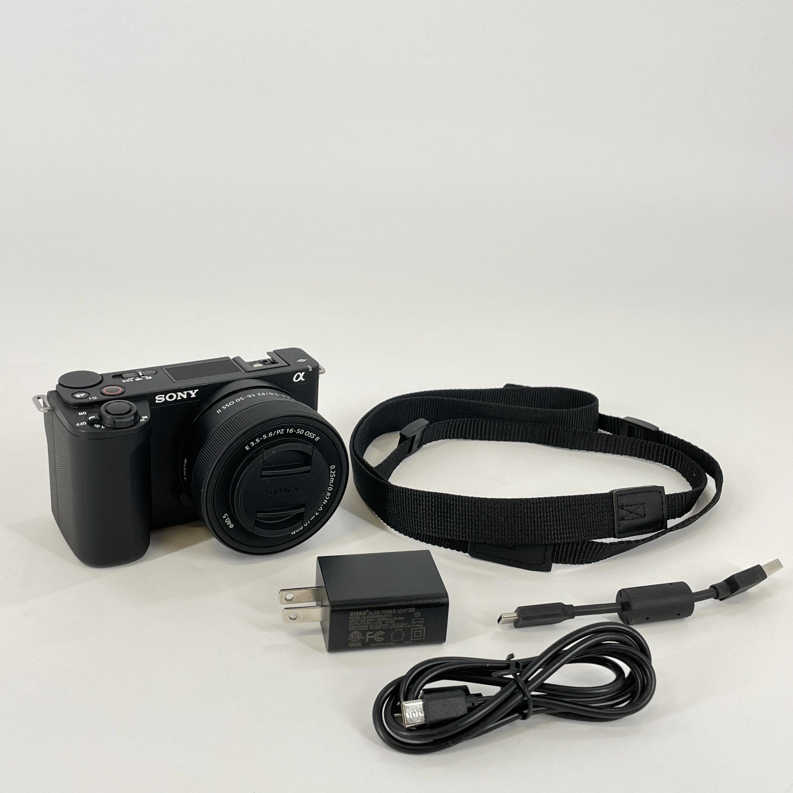 Sony Alpha ZV-E10 II w/ 16-50mm lens Black