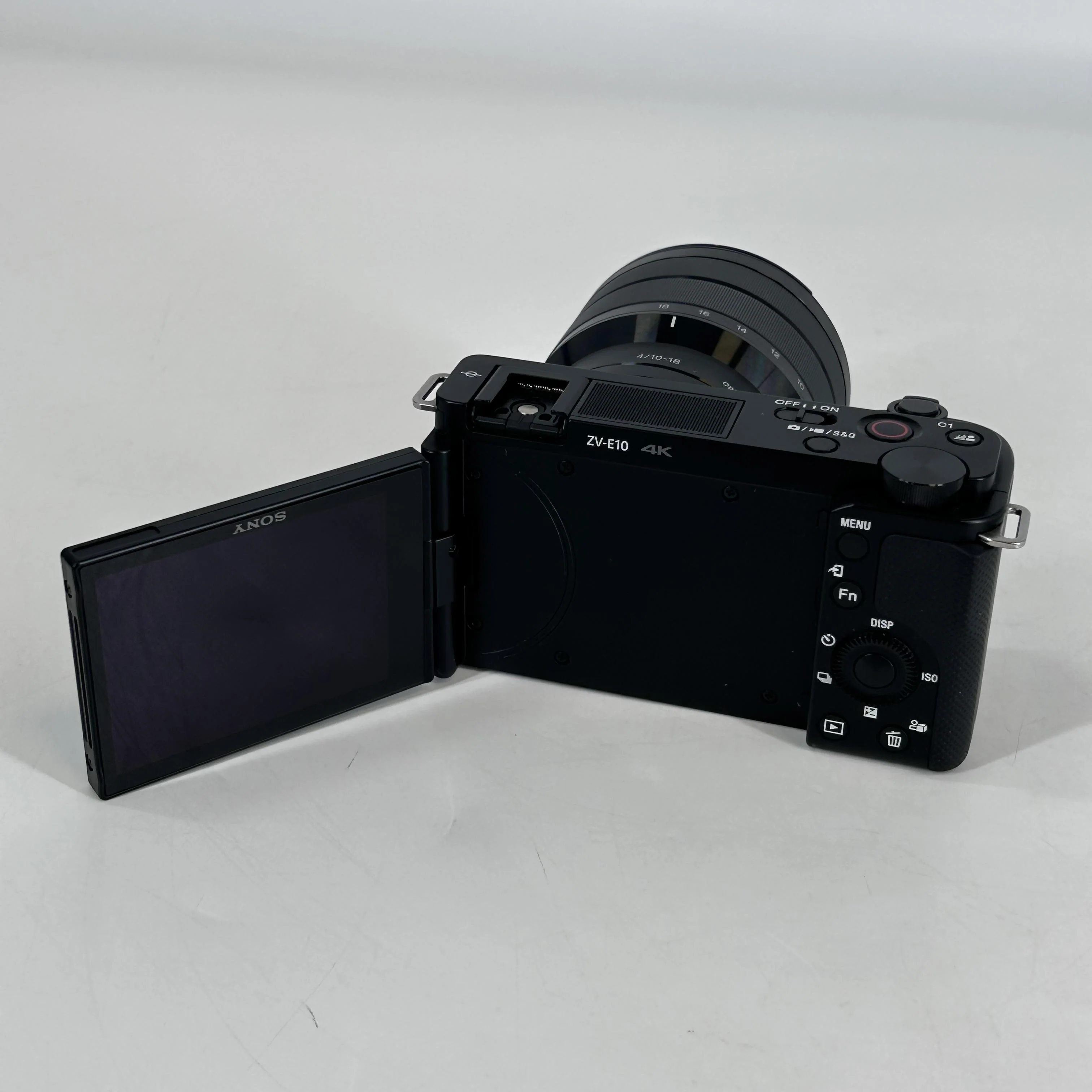 Sony Alpha ZV-E10 w/ E 10-18mm Black - Image 5