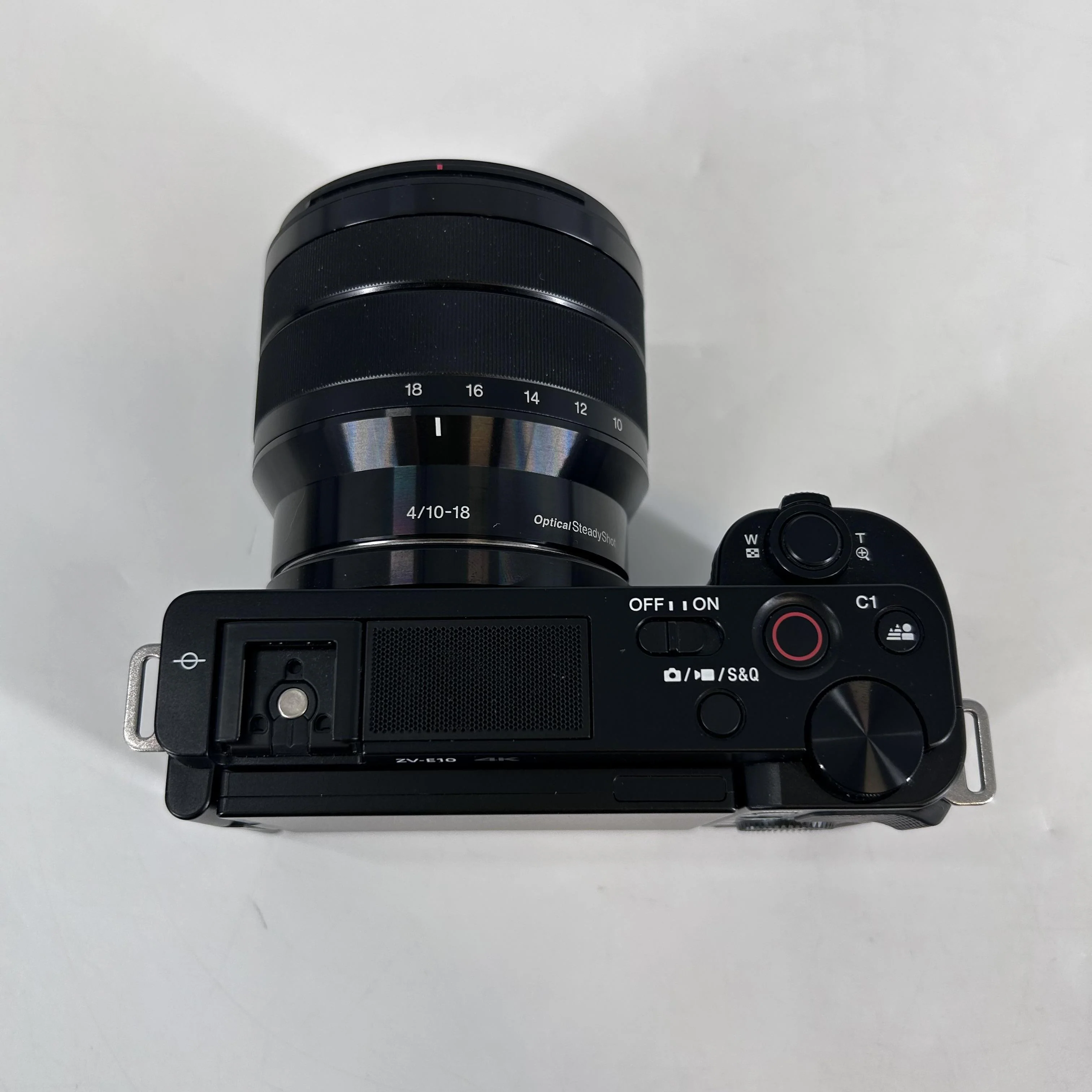 Sony Alpha ZV-E10 w/ E 10-18mm Black - Image 6