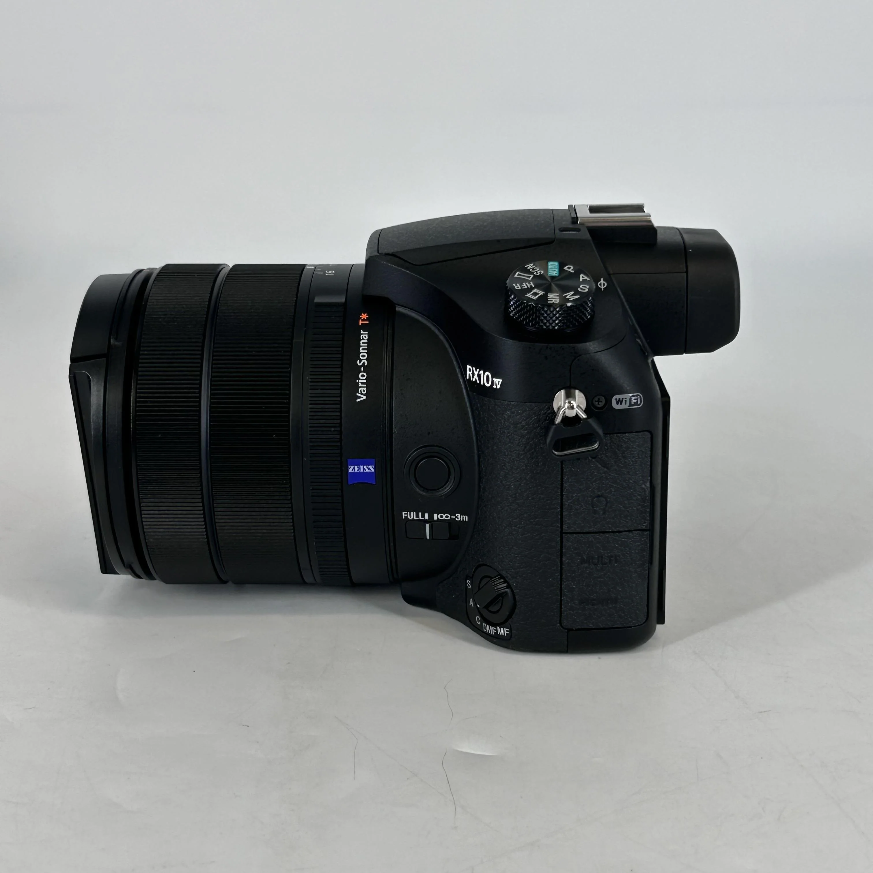 Sony Cyber-Shot RX10 IV 20.1MP Black - Image 5