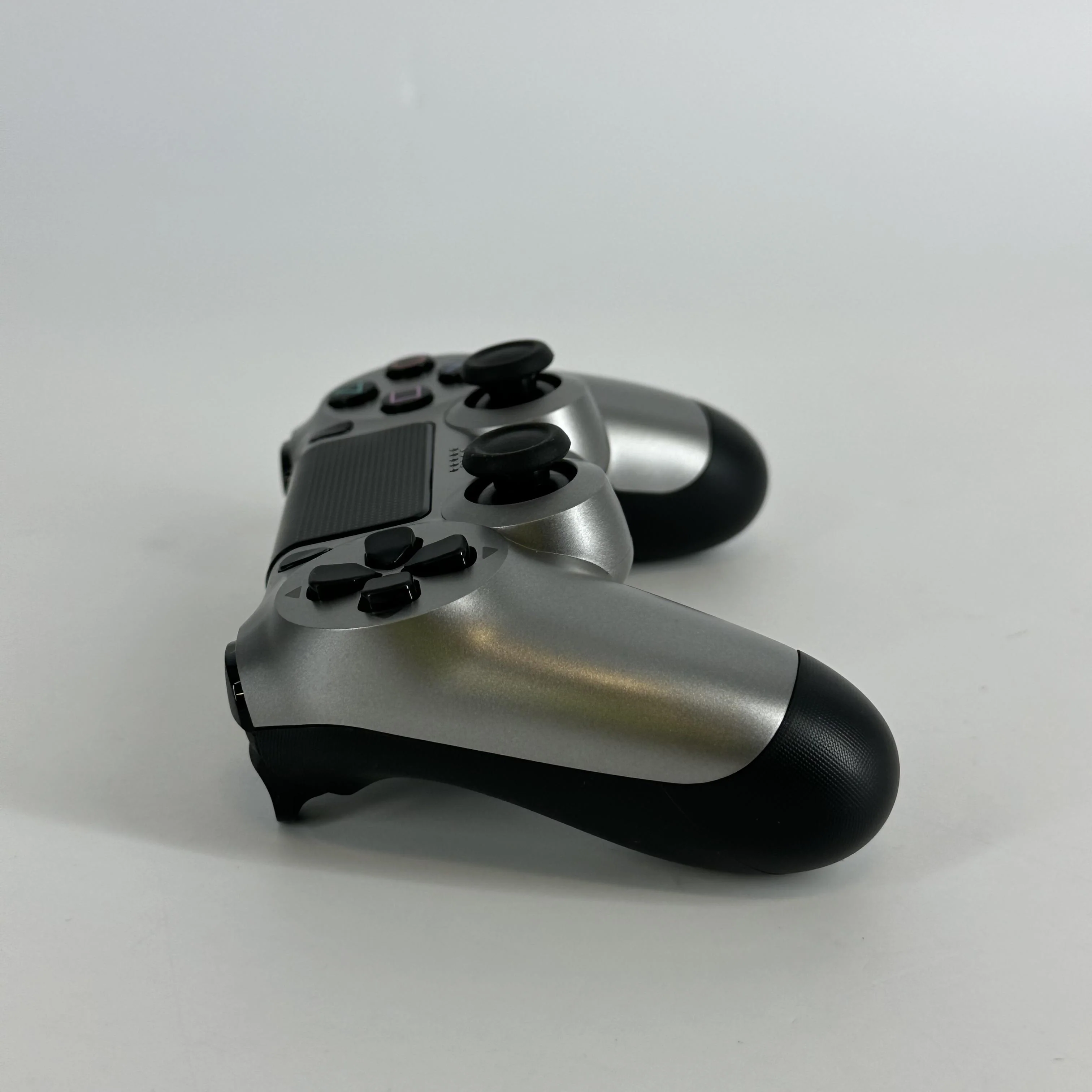 Sony PlayStation 4 500GB - Image 3
