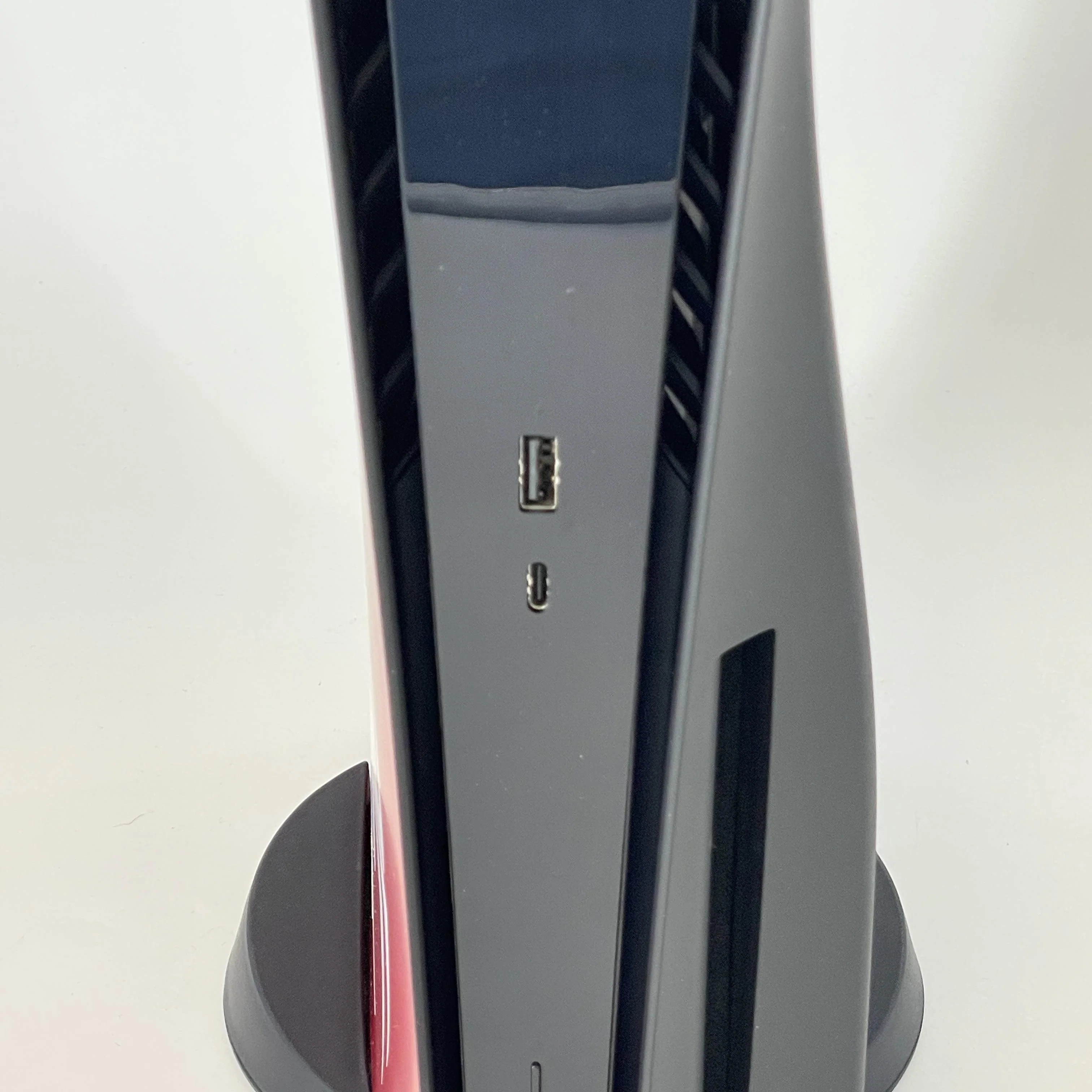 Sony PlayStation 5 Black 825GB - Image 3