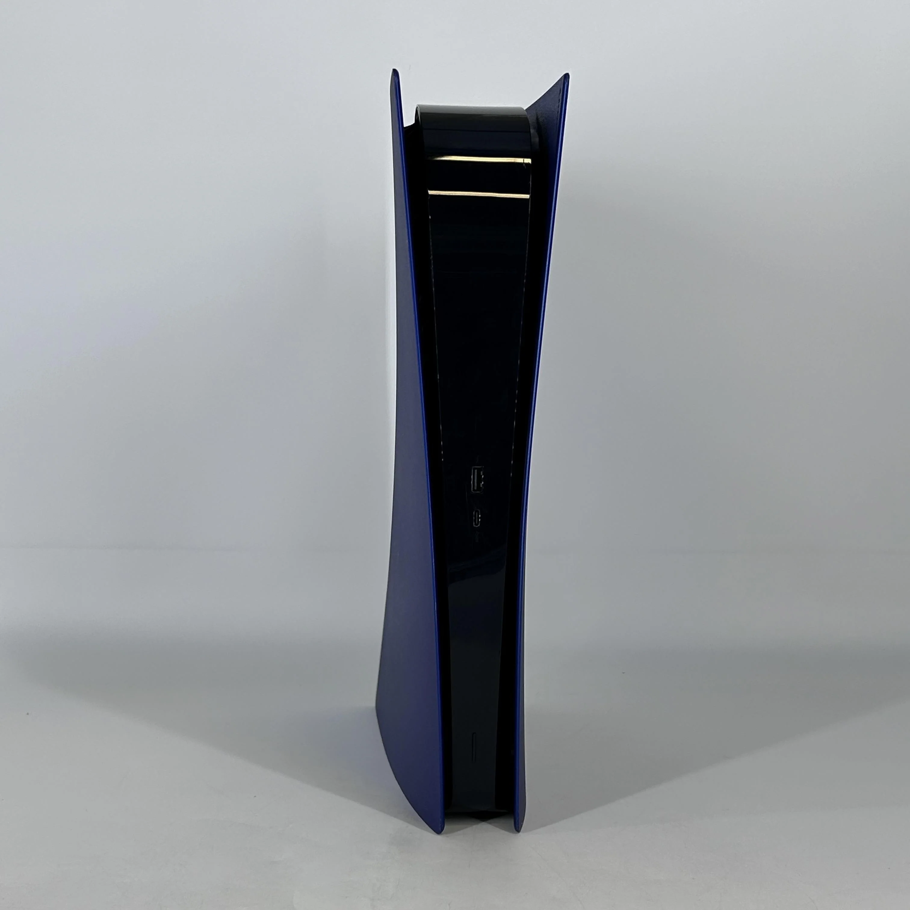 Sony PlayStation 5 Digital Edition Cobalt Blue 825GB - Image 4