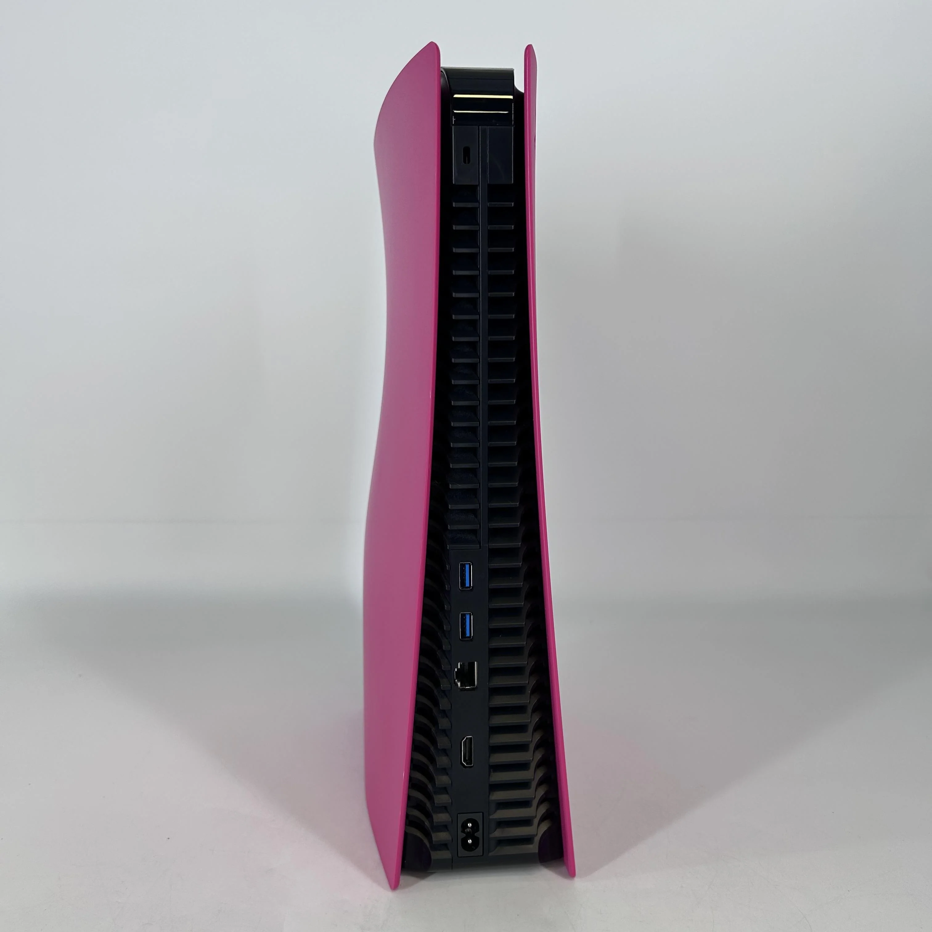 Sony PlayStation 5 Nova Pink 825GB - Image 5