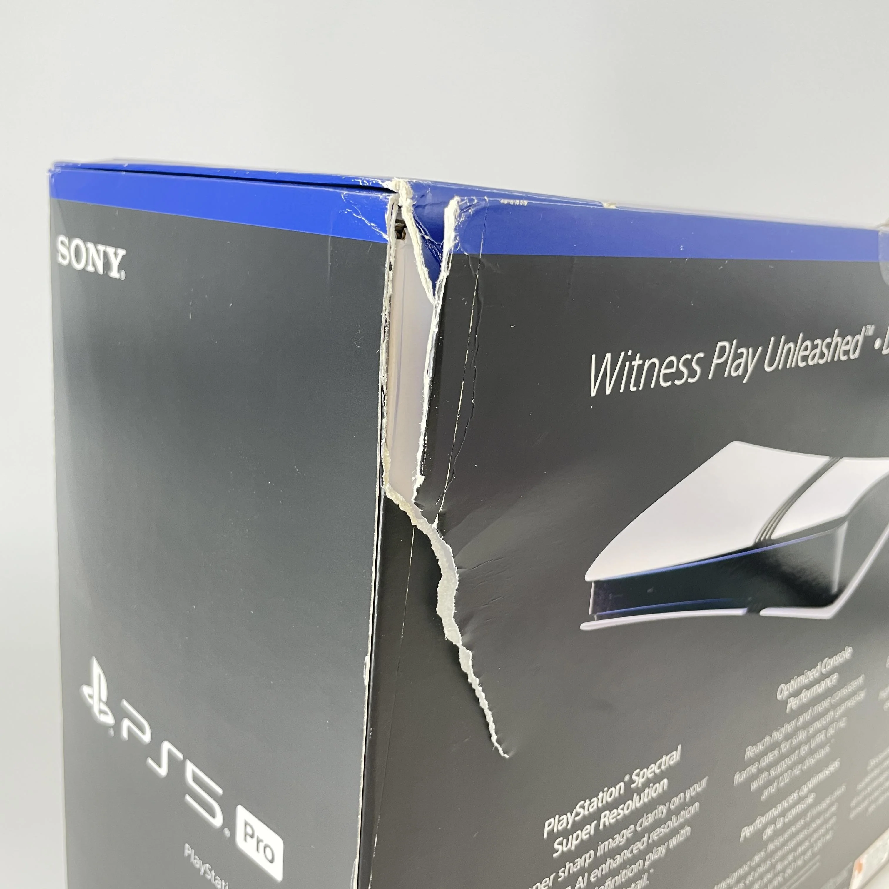 Sony PlayStation 5 Pro White 2TB - Image 4