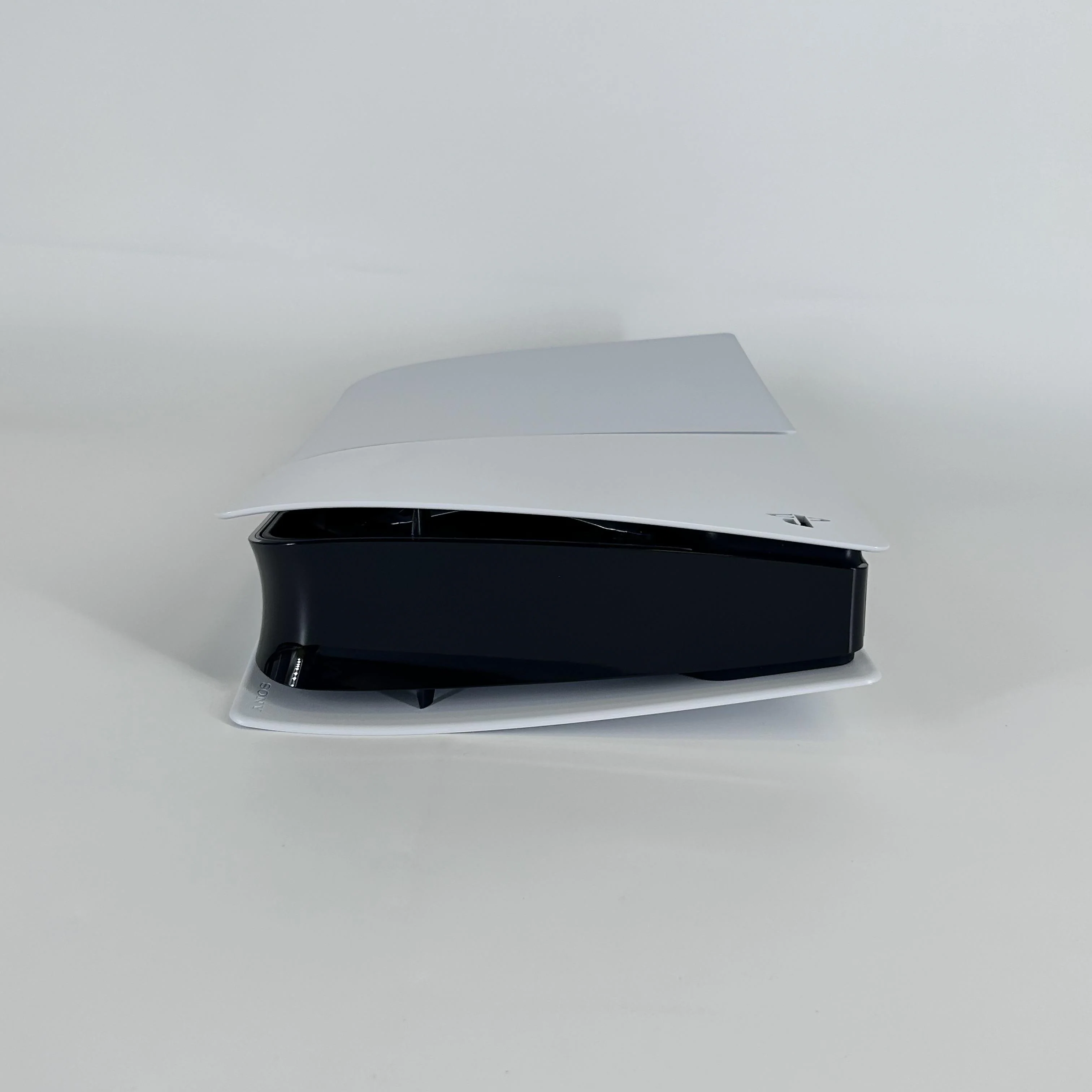 Sony PlayStation 5 Slim Digital Edition White 1TB - Image 6