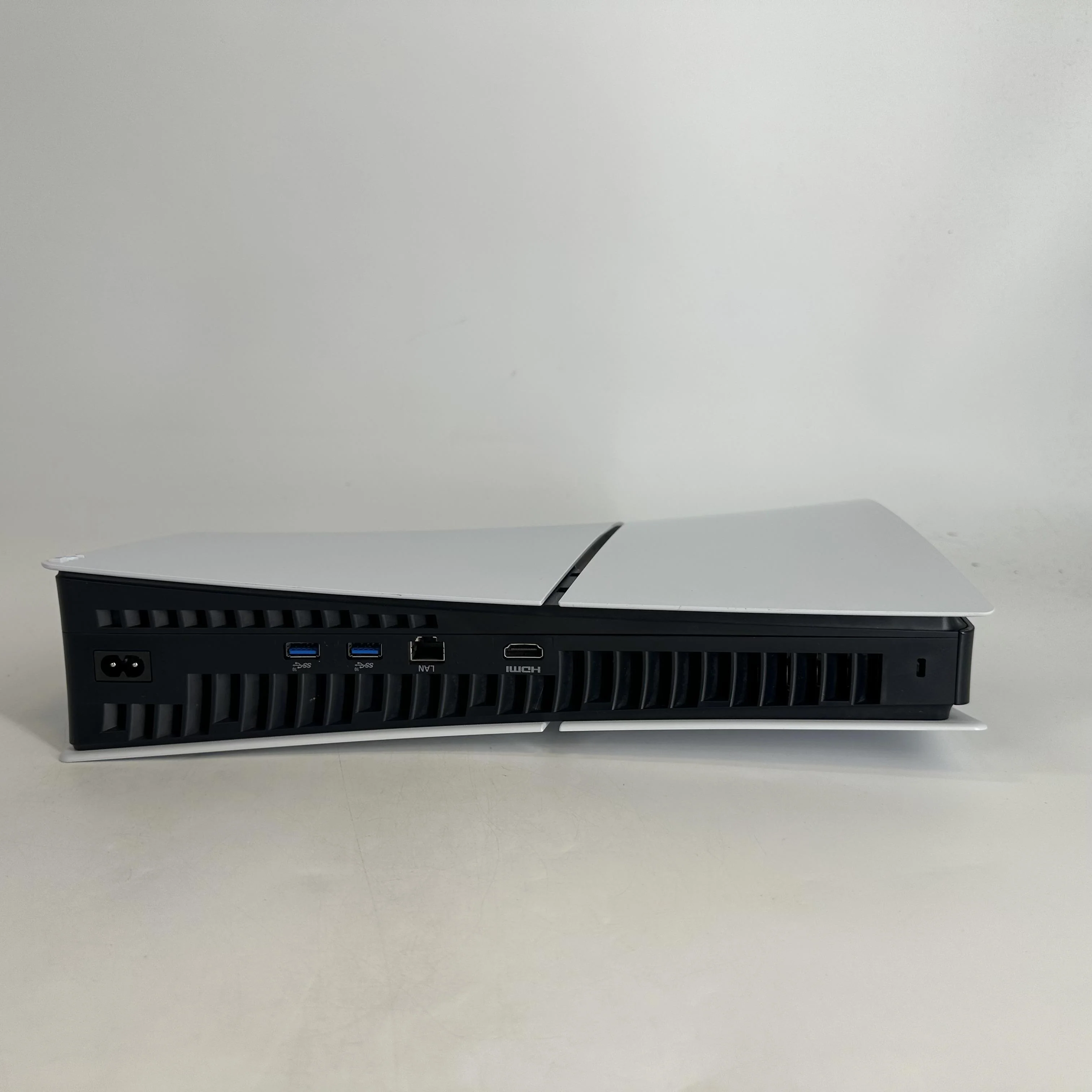 Sony PlayStation 5 Slim White 1TB - Image 21
