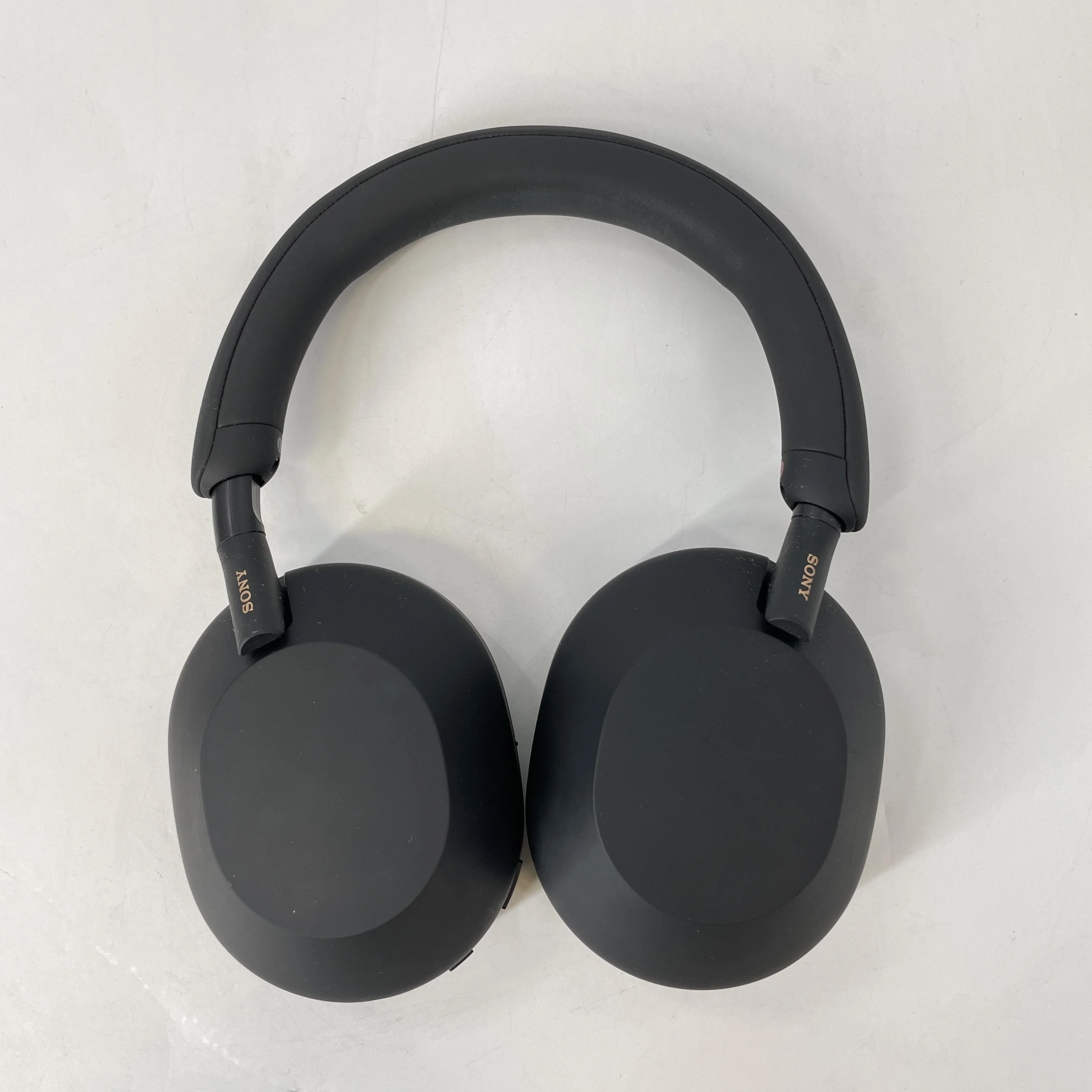 Sony WH-1000XM5 Headphones Black - Image 5